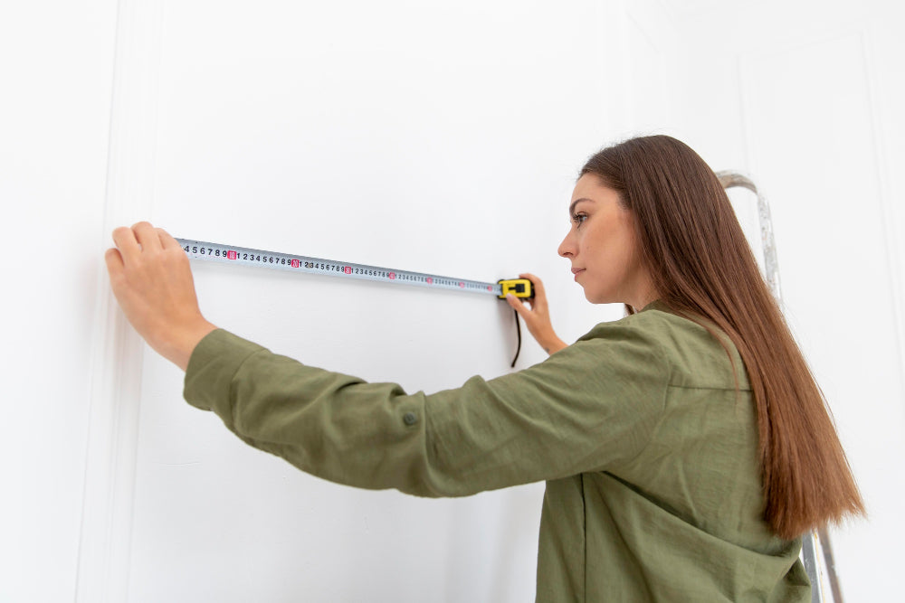 How to choose and hang curtains, according to an interior design expert